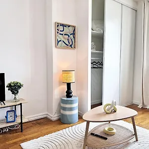 suite-dounia.hotels-rhonealpes.com/