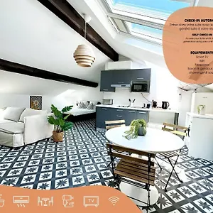 suite-aveiro.hotels-rhonealpes.com/